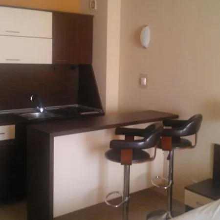 Carina Lejlighedshotel Sunny Beach
