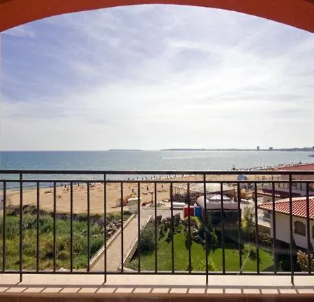 Carina Lejlighedshotel 3*