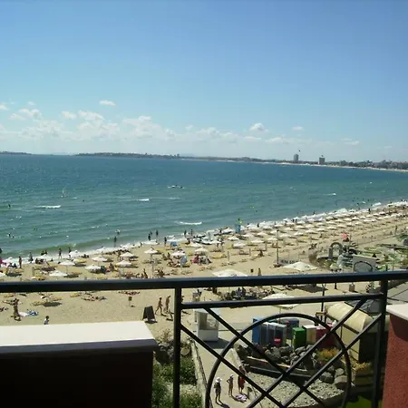 Carina Aparthotel Sunny Beach