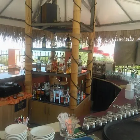 Carina ساني بيتش