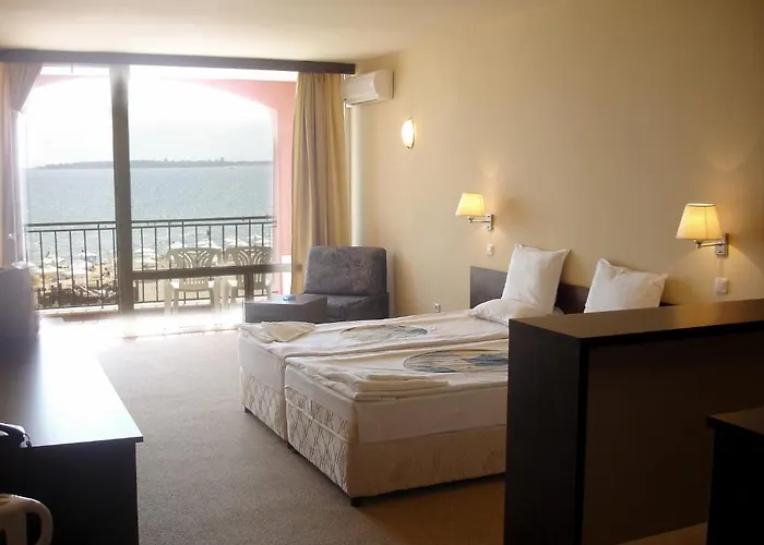 Апартхотел Carina Слънчев бряг